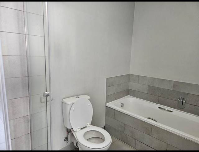 1 BEDROOM PROPERTY TO RENT IN SHERE